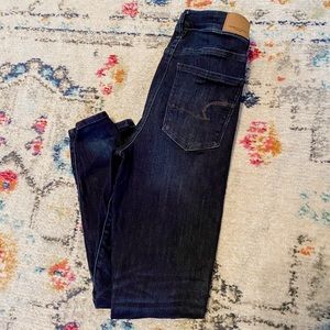 American Eagle Super High Rise Jegging